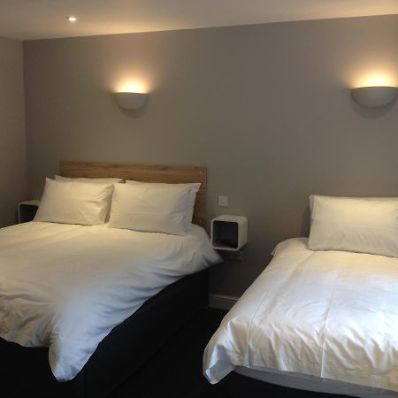 Hotel Woodland Waters Ancaster Esterno foto