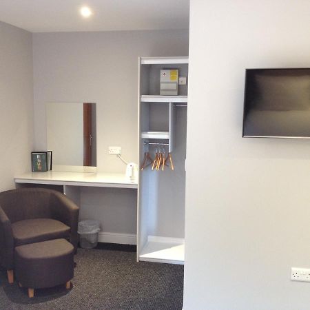 Hotel Woodland Waters Ancaster Esterno foto